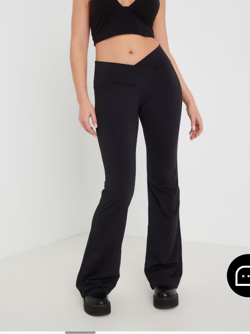 Navy V-Waist active Flare Pants leggings garage M